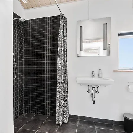 0242-romo-lakolk-242